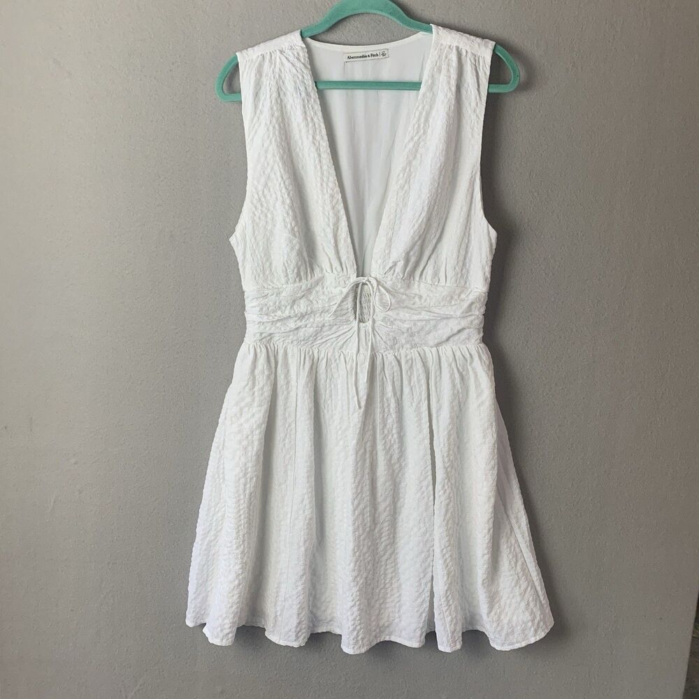 Abercrombie & Fitch Dress Woman LT White Smocked Plunge Crinkle Mini Babydoll